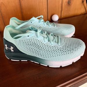 Under Armour Sonic 4 shoes BRAND NEW